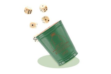 Leder Würfelbecher mit Gravur - HELLGRUEN - inkl. 5 Würfel